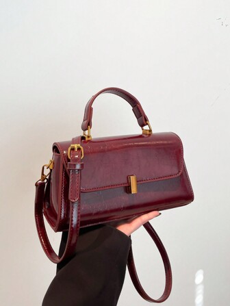 Retro Elegant Handheld Small Square Bag Women New Niche Design Versatile Commuter Shoulder Crossbody Bag