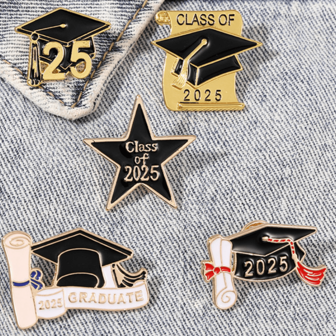 1 件/5 件毕业季纪念胸针，创意合金毕业帽徽章，适合日常穿着，适合作为礼物，朋友和情侣，1 件 2025 毕业帽金属珐琅翻领别针，纪念礼物，圣诞节，新年，情人节节日礼物