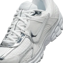 Nike Air Zoom Vomero 5 舒适百搭防滑低帮跑鞋，白色和银色，HF7723-100 - 白銀色 - 查看 7