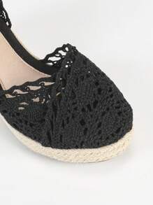 女士麻绳坡跟蕾丝镂空休闲包头圆头镂空厚底高跟草编凉鞋，百搭渔夫凉鞋 - 黑色 - 查看 7