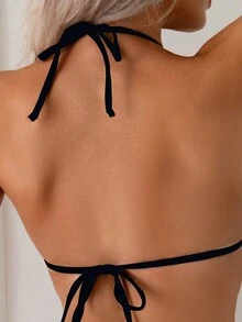 Conjunto de biquíni feminino com top cropped com amarração nas costas e laço, e calcinha com amarração lateral, ideal para férias de verão na praia, preto. - Preto - Ver 6