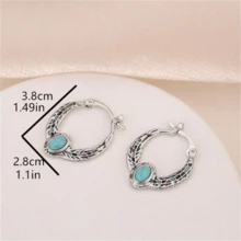 1 对波西米亚复古仿绿松石羽毛形耳环，适合女性休闲日常佩戴或送礼，适合任何场合