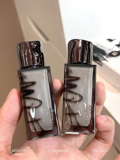 JOOCYEE Brillo esmaltado 605 Woody Rosy Hidratante Voluminizador de larga duración Alto pigmento con acabado de alto brillo