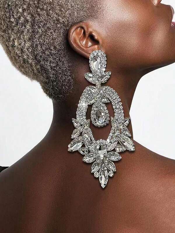 Pendientes nueva llegada de moda con diamante de imitación con lujoso con gama alta en forma de gota de agua colgante para mujeres