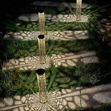 Lámpara de linterna colgante vertical, decoración impermeable, luz de ambiente con luz LED solar para jardín, patio, carga automática / luz cálida encendida
