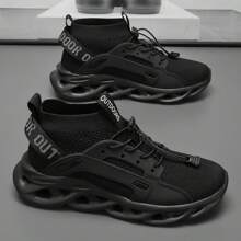 Men's Casual Fashion Sporty Hiking Shoes, Height Increasing Non-Slip Slip-On Sneakers