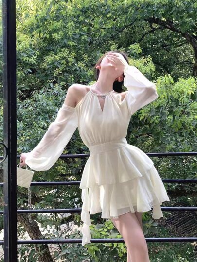 Vestido de fiesta de longitud corto de volantes y cuentas para mujer, vestidos casuales de mujer, vestido de otoño, Vestido de mujer de unicolor con hombros descubiertos, cuello con abertura y mangas farol