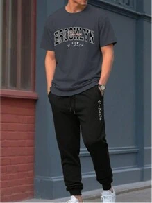 2 件男士运动休闲英伦图案 T 恤和裤子套装，日常穿着 - 灰色 - 查看 1