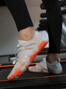 Chaussures de tapis roulant unisexes, chaussures de sport intérieur, chaussures à semelle souple pour la conduite/la plage, Baskets casual, chaussures de randonnée extérieure pour hommes, chaussures d'eau pour hommes, chaussures de plage pour hommes, chaussures de fitness aquatique respirantes, chaussures de pêche, de natation et de plage à cinq doigts pour l'extérieur, blanc