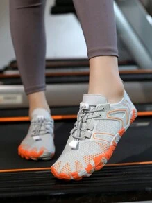 Chaussures de tapis roulant unisexes, chaussures de sport intérieur, chaussures à semelle souple pour la conduite/la plage, Baskets casual, chaussures de randonnée extérieure pour hommes, chaussures d'eau pour hommes, chaussures de plage pour hommes, chaussures de fitness aquatique respirantes, chaussures de pêche, de natation et de plage à cinq doigts pour l'extérieur, blanc