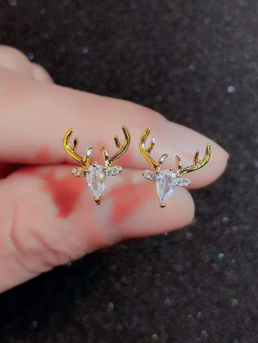 Minimalist Deer Stud Earrings, Unique Design Small Women Earrings For Winter
