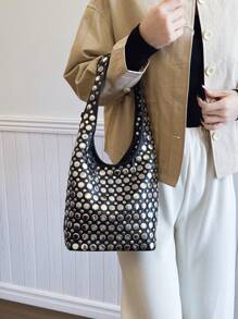 Geantă de umăr mică cu decor cu nituri de calitate premium, design de nișă de lux casual