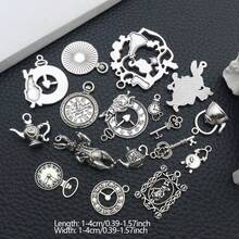 44/45 件随机混合爱丽丝梦游仙境仙女饰品系列合金兔子手表茶壶吊坠 - 古董爱丽丝兔子蒸汽朋克万能钥匙吊坠珠宝配件 - 復古銀色 - 查看 4