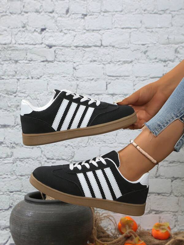 Women's New Multi-Functional Lace-Up Round Toe Retro Casual Fashion Versatile Sneakers, Suitable For Students, Outdoor Leisure, Daily Walking