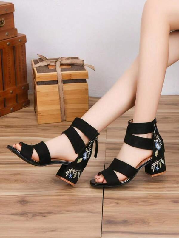 High-Top Casual Embroidered Mid-Heel Sandals, Women's Fashion Versatile Chunky Heel Elegant Retro Peep-Toe Embroidered Shoes With Rear Zipper