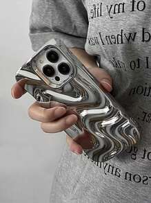 1 件奢华极简镜面波浪图案手机壳，适用于 11、11 Pro、11 Pro Max、12、12 Pro Max、13、13 Pro、13 Pro Max、14、14 Pro、14 Plus、14 Pro Max、15、15 Pro、15 Plus、15 Pro Max、16、16 Pro、16 Pro Max、16 Plus、17、17 Pro、17 Pro Max - 銀色 - 查看 4