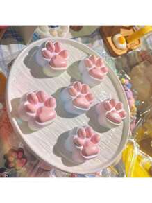 全新粉色猫爪设计减压玩具，柔软可挤压发条玩具，毛绒柔软立方体