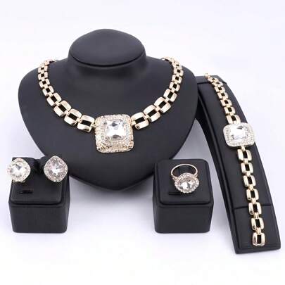Juego de joyas de lujo con tono dorado y cristales para mujeres - Collar con colgante de corte cuadrado, pulsera, aretes y anillo - Perfecto para bodas, fiestas y ocasiones formales