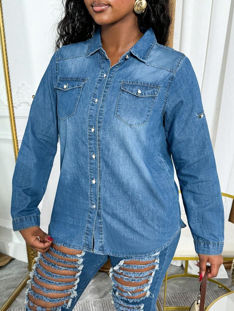 Plus Size Women Long Sleeve Button Down Denim Shirt, Casual Distressed Jean Blouses, Fall Tops - 中等水洗藍 - 查看 1
