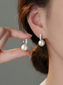 1 对女士 925 纯银珠宝人造珍珠耳环，带水钻，奢华复古人造珍珠设计耳钉，派对和生日礼物