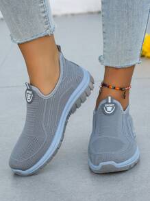 2025 Spring/Autumn New Beijing Cloth Shoes For Women, Shoes Breathable Comfortable Mother Shoes Soft Sole Anti-Slip Walking Shoes