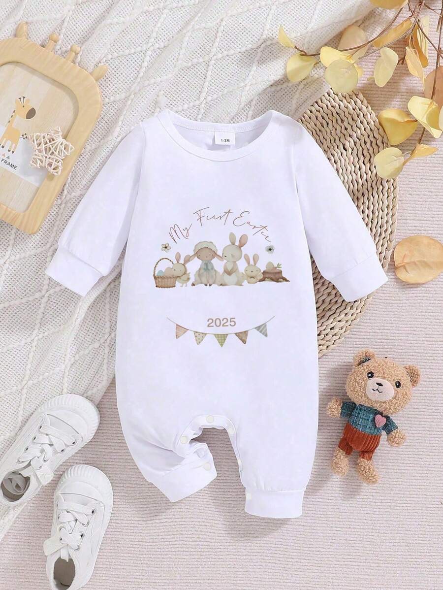 Kombinezon dla chłopców z nadrukiem w litery i długim rękawem, miękki i z nadrukiem "Mój pierwszy nowy rok 2025" - Biały - Zobacz 1