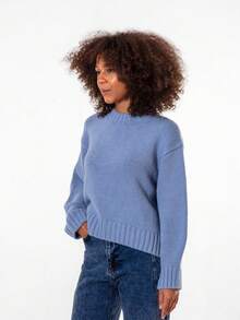 Women Crew Neck Long Sleeve Thick Sweater, Winter - Blue - View 3