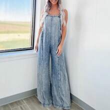 Women Loose Fit Denim Jumpsuit Adjustable Straps Wide Leg Long Pants Frayed Washed Raw Trim Jean Overalls Square Neck Sleeveless Backless Baggy Overalls Jumpsuit - 藍色 - 查看 2