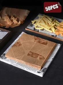 50 张烘焙纸、羊皮纸、三明治包装纸、烘焙用品、复古报纸印刷食品纸衬垫、托盘衬垫、篮子衬垫、快餐、餐厅咖啡厅、餐桌装饰、餐厅家居、食品包装纸、防油防污、餐饮用品、派对野餐，适合所有人。（图案位置不对称且随机）