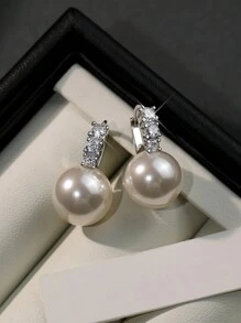 1 对女士 925 纯银珠宝人造珍珠耳环，带水钻，奢华复古人造珍珠设计耳钉，派对和生日礼物