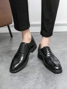 Zapatos Oxford casuales para hombres, de punta afilada, adecuados para negocios/vestimenta formal, apropiados para el trabajo, bodas, clubes, peluquerías, color negro, estilo coreano