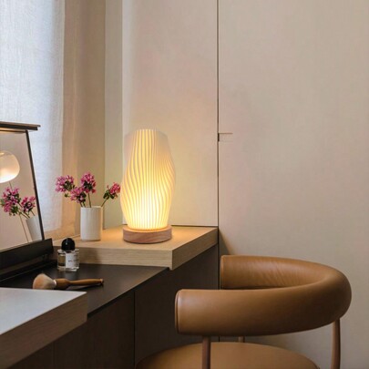 Lámpara de escritorio minimalista y creativa, lámpara de ambiente romántico, adecuada para niñas