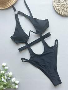 女士性感欧式镂空连体泳衣，适合夏季海滩度假