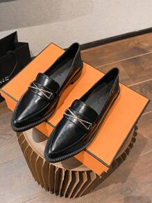 Pointed-Toe British Style Versatile Platform Women's Slip-On Loafer Shoes - Black - View 10