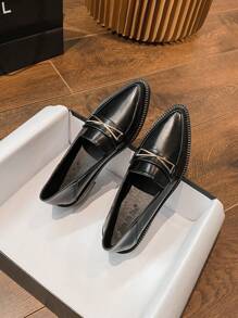 Pointed-Toe British Style Versatile Platform Women's Slip-On Loafer Shoes - Black - View 8