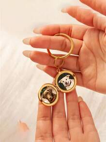 1pc Customized Round Photo Keychain With Personalized Picture Of Her, Her Dog And Cat, Commemorative Keychains With Animal Portrait, Suitable For Autumn/Winter - Multicolor - View 3