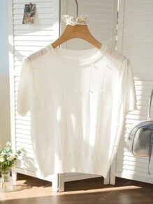 Camiseta de manga corta tejida blanca para mujeres, diseño con cuentas huecas y cuello redondo, chic y juvenil, para verano