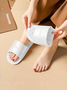 Women's Plastic Slippers, New Casual Vacation Travel Foldable Sandals, Ultra-Light Soft Bottom Comfortable Quiet Indoor Slippers For Men And Women, Lightweight Clean White EVA Ladies Slippers, Simple Hotel Home Bathroom Non-Slip Plastic Slippers, Outdoor Beach Swimming Fashion Plus Size Comfortable Open Toe House Shoes, Plastic Slippers, Red Shoes, Women Shoes - White - View 5