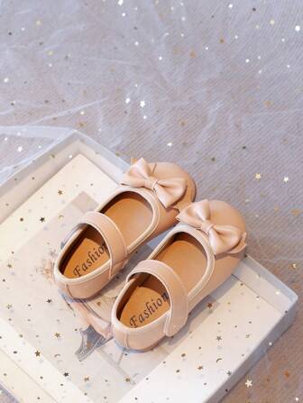 1双2026新款女童粉色儿童靴防滑软底儿童平底鞋尺码21-35白色公主鞋小白鞋蝴蝶结小皮鞋