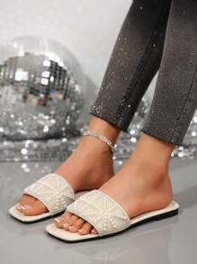 Sandalias planas de lujo para mujer, grandes tamaños antideslizantes de tacón bajo para primavera, verano y otoño de 2024, zapatillas casuales y versátiles para vacaciones, playa y hogar, impermeables con cristales y rhinestone