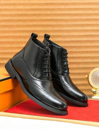 Stivali alla caviglia da uomo con punta appuntita, stringati, in pelle, di moda