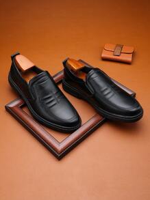 New Arrival Men's Low-Top Solid Color Vintage Style Casual Moccasins, Suitable For Vacation, Commute, Beach, Hiking, Party, Camping, Versatile Loafers - Black - View 5