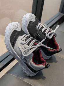 1 双儿童休闲皮革鞋面透气软底舒适运动鞋，韩版时尚钩环扣，男孩女孩时尚春秋新款 - 灰色 - 查看 4