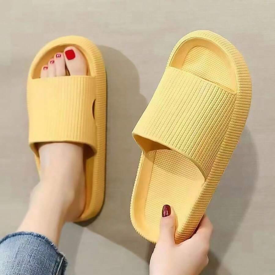 [Recommend Buying One Size Up] New Fashion Versatile EVA Slippers, Simple Striped Indoor/Outdoor Bathroom Slides, Soft Non-Slip Thick Sole, Lightweight & Comfortable, Luxurious "Comfortable" Couple Slippers, Design
