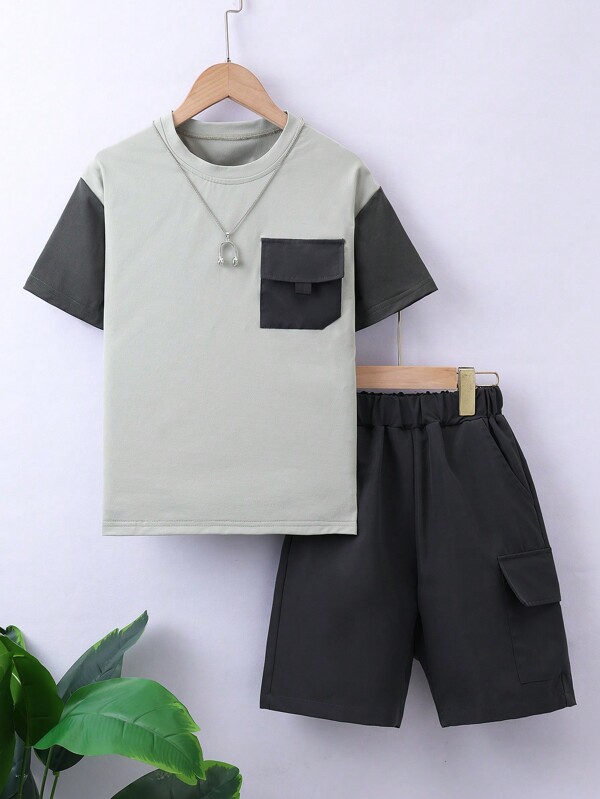 2pcs/Set Boys Summer Colorblock Pocket T-Shirt And Casual Shorts Set