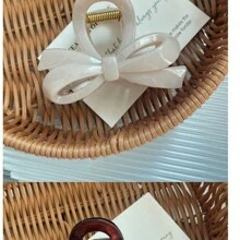 Minimalist High-Sense Bow Clip, Stylish Hair Claw Hair Accessory For Women