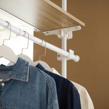 SoBuy Teleskopowy wieszak na ubrania z 1 drążkiem na ubrania i 5 półkami System szaf teleskopowych Regulowany wieszak na ubrania szer. 97 x wys. (193-262) cm Biały i naturalny - Biały - Zobacz 8