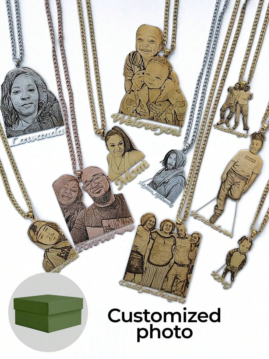 这款个性化照片订婚项链可添加文字，采用可定制照片雕刻、18K金人像吊坠，并可定制家人/宠物照片。是完美的礼物之选，配有精美礼盒，适合日常佩戴和情人节。 - 金色 - 查看 1