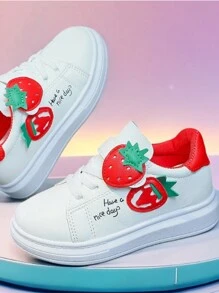 1 Pair Spring/Autumn New Kids Strawberry Pendant Low-Top Breathable Athletic Sneakers - Red - View 6
