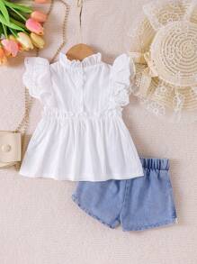 2pcs Baby Girl Floral Lace Hollow-Out Short Sleeve Blouse & Denim Shorts Set, Spring/Summer - White - View 3